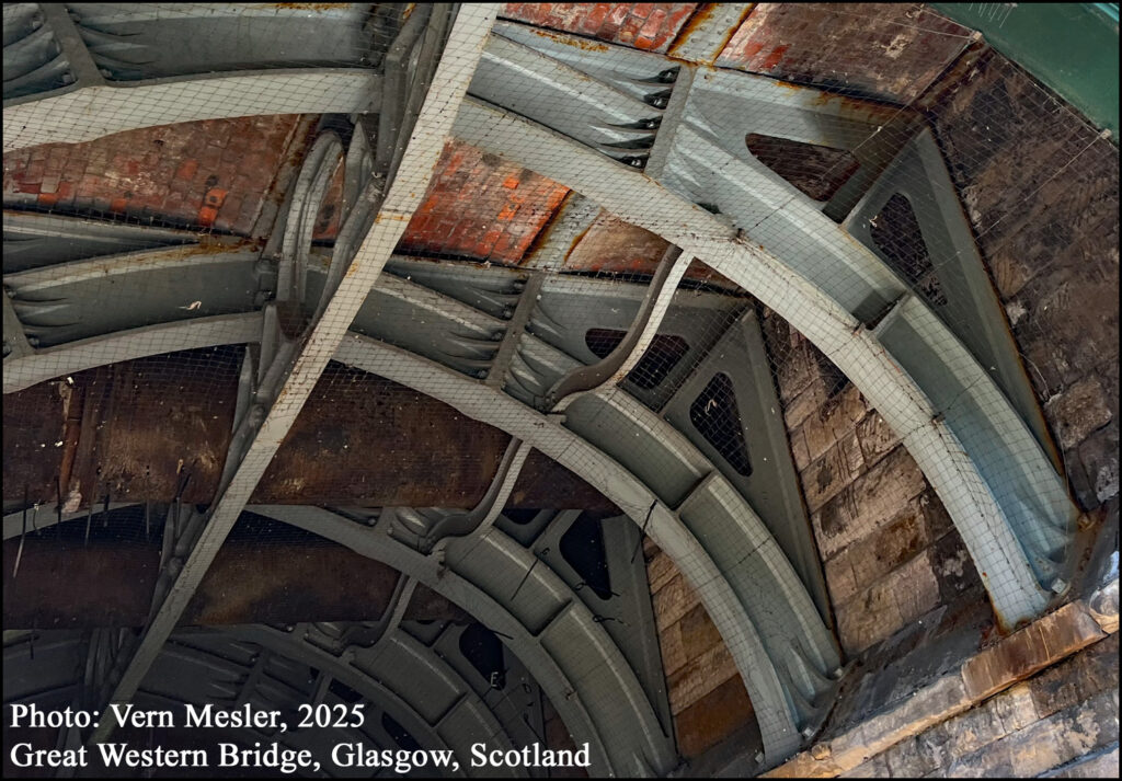 Great Western Cast Iron Bridge, Glasgow, Scotland